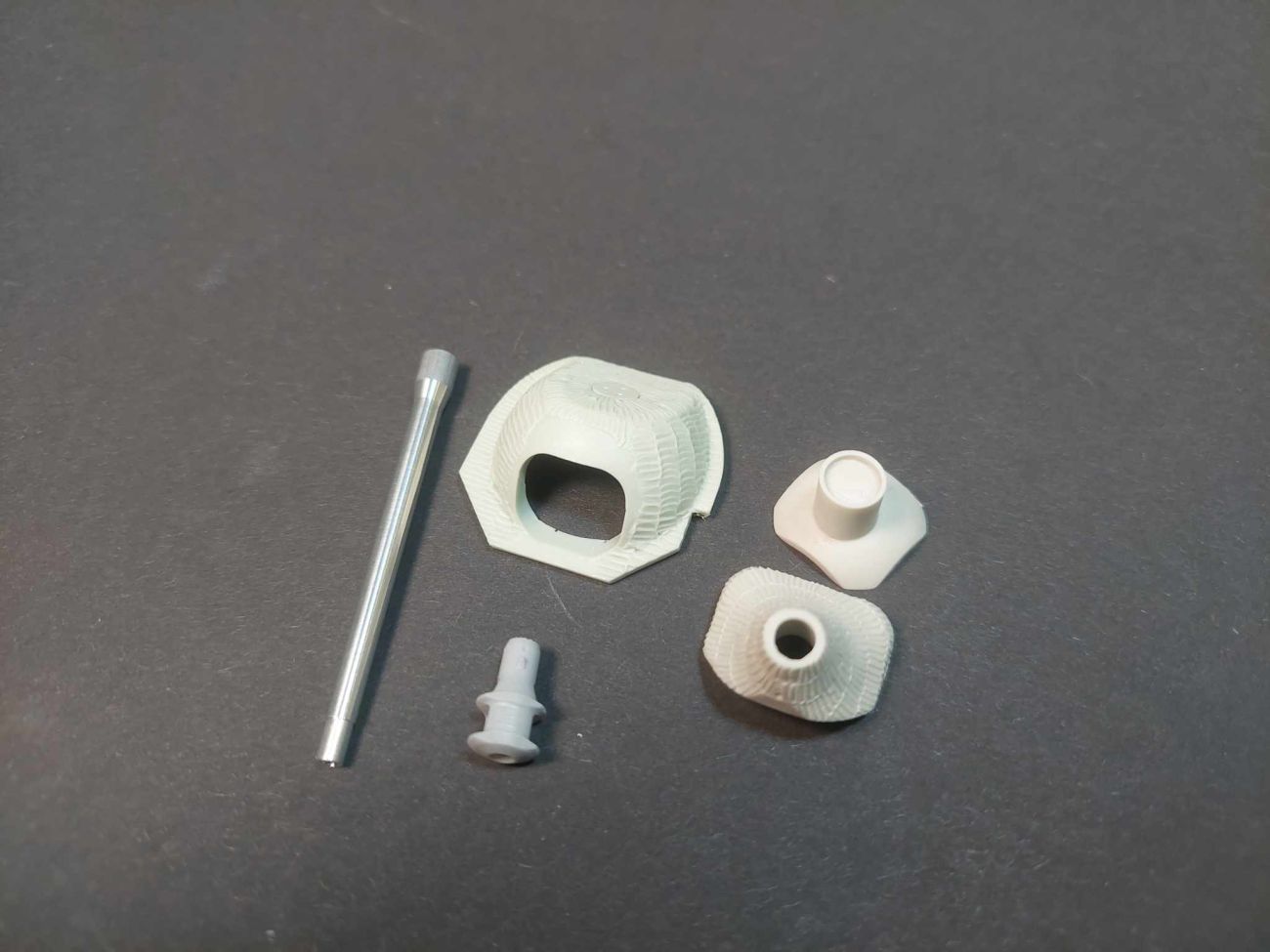 1:35 Jagdpanzer IV L48 Mid mantlet with PaK39 Gun (Double baffle muzzle brake)