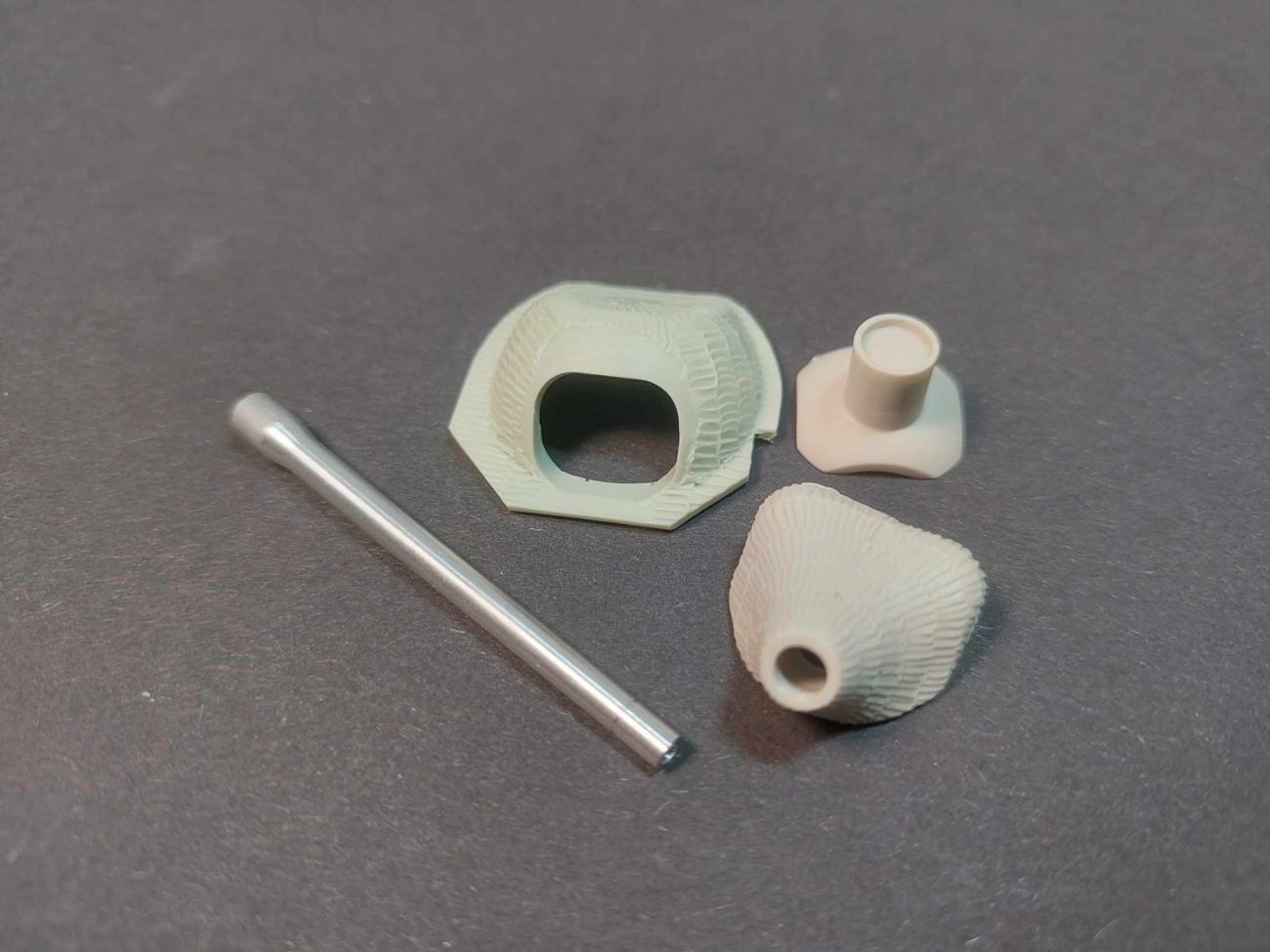 1:35 Jagdpanzer IV L48 Mid mantlet with PaK39 Gun (without muzzle brake)