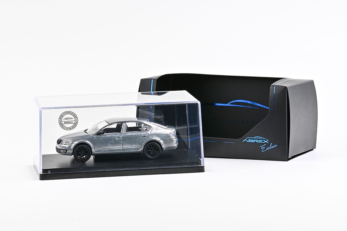 1:43 Škoda Octavia III (2012) - T1