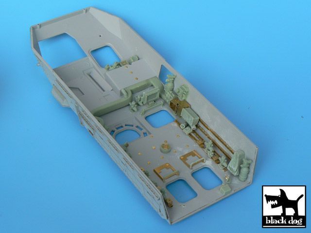 1:35 M1126 Stryker (ICV) interior
