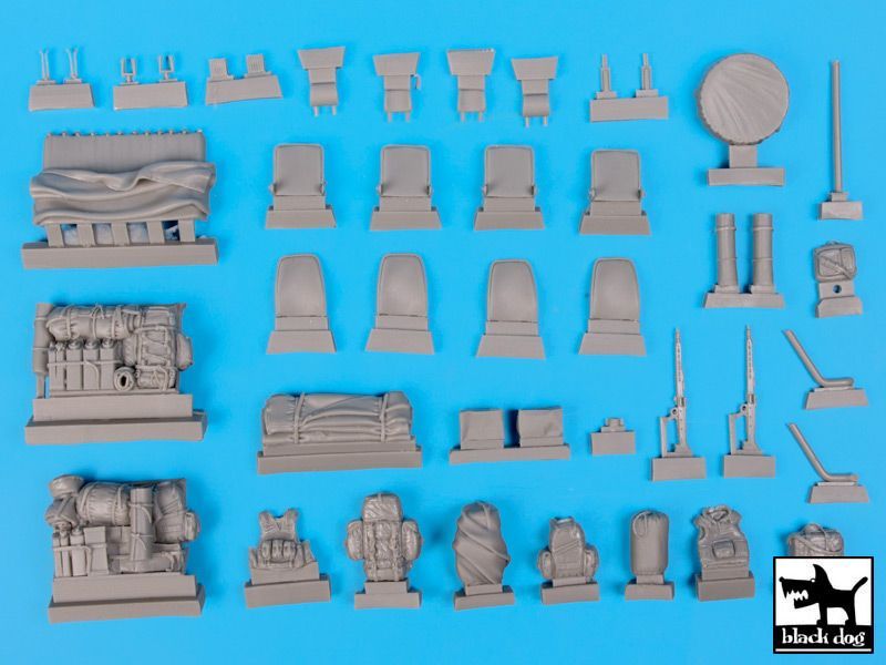 1:35 Mercedes Wolf Afganistan accessories set