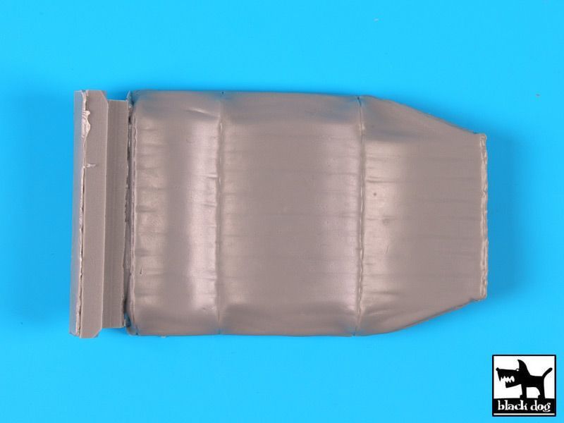 1:35 BTR 40 accessories set