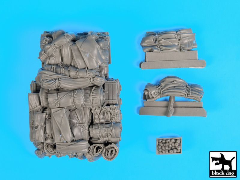 1:35 US White 666 accessories set