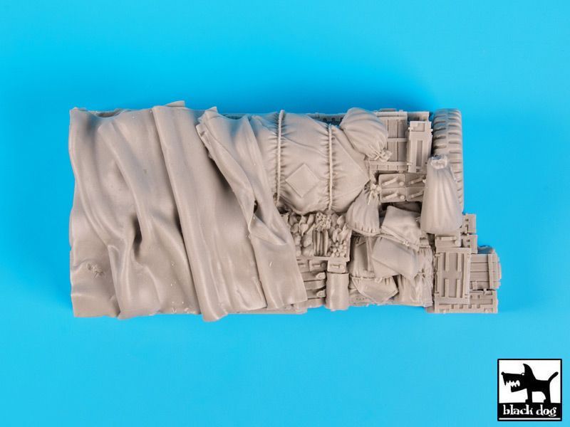 1:35 Bedford QLT troop carrier accessories set