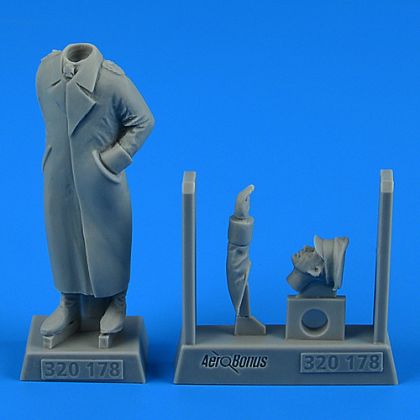 1:32 :German WWII Luftwaffe GeneralManufacturer