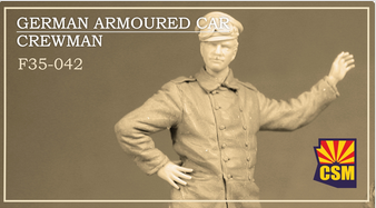 1:35 GERMAN ARMOURED CAR CREWMAN