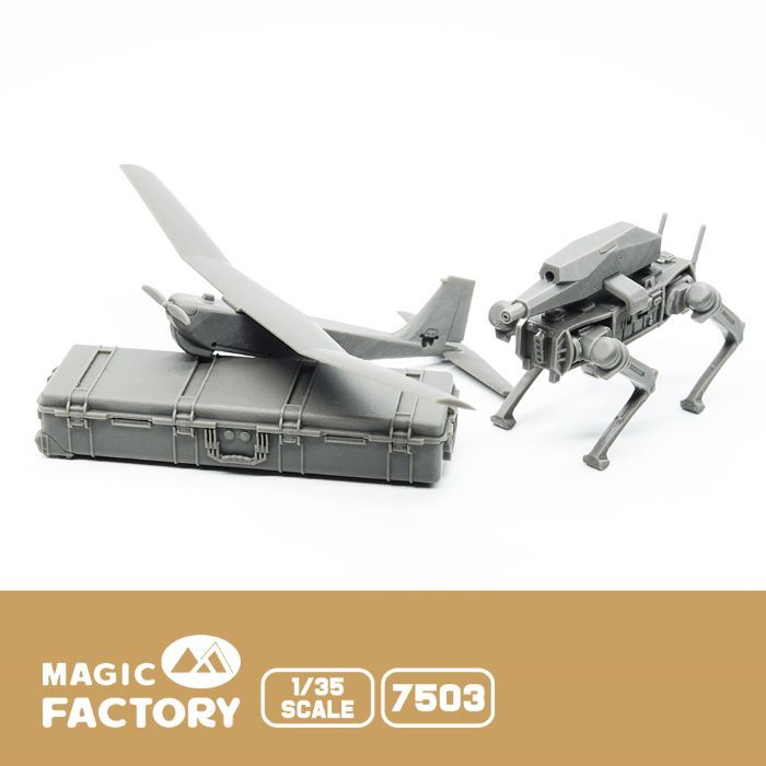1:35 Armed Robot Dog & RQ-20 UAV Set
