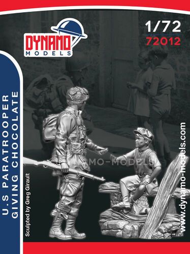 1:72 U.S. Paratrooper Giving Chocolate