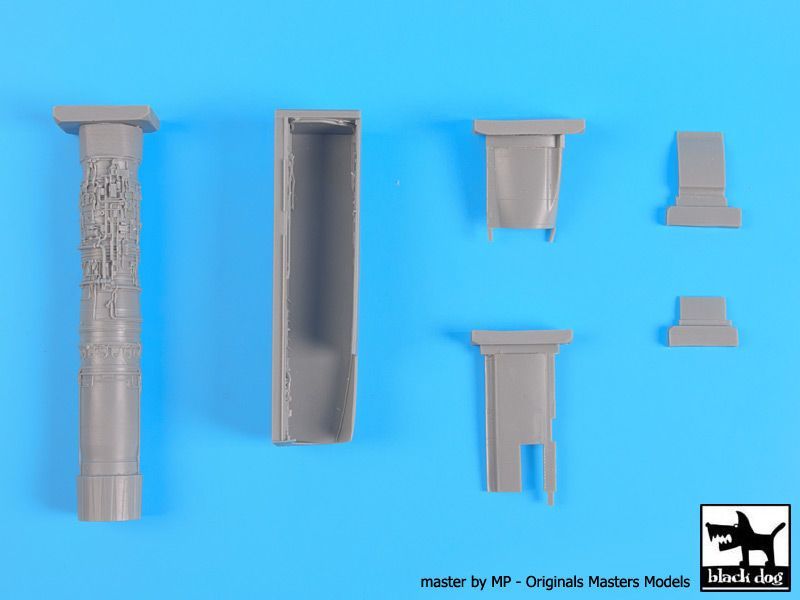 1:48 F4J Phantom engine