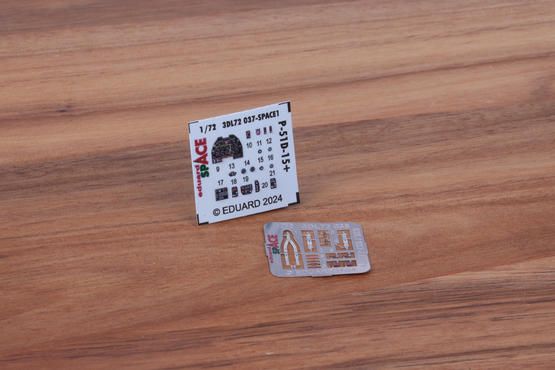 1:72 P-51D-15 Mustang SPACE