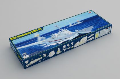 1:200 USS Pinckney DDG-91