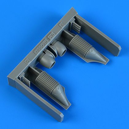 1:32 Focke-Wulf Fw-190A-4 tropical filter - closed