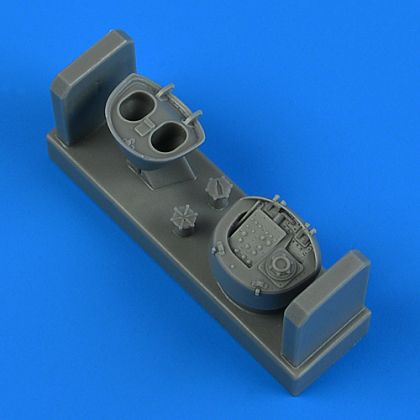 1:48 A-10C Thunderbolt II opened fuel access panel