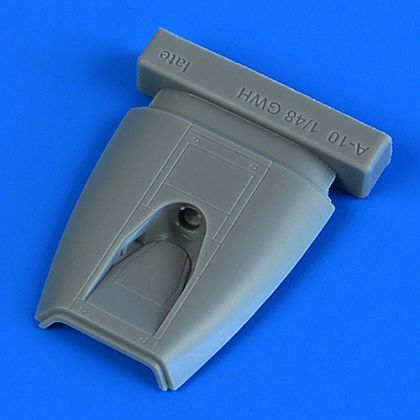 1:48 A-10A/A-10C Thunderbolt II opened fuel access panel - late panel