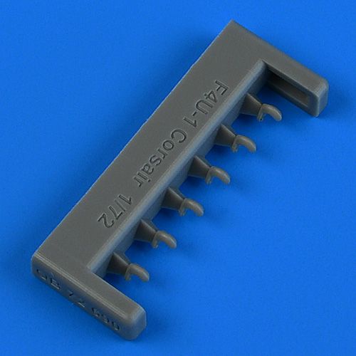 1:72 Vought F4U-1 Corsair catapult hooks
