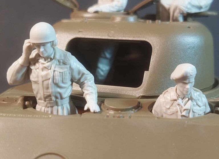 1:35 British “Sherman” tank crew “Pixie” suit