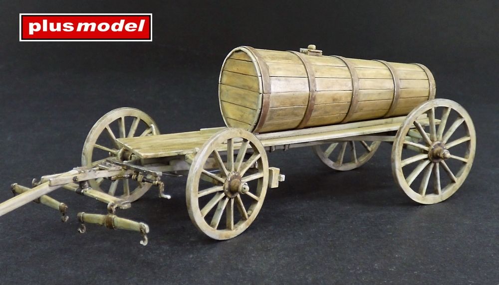 1:35 Hay wagon with wooden tank