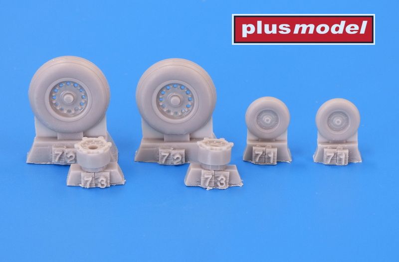 1:72 E2C Hawkeye kola