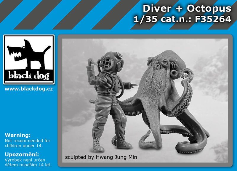 1:35 Diver and octopus