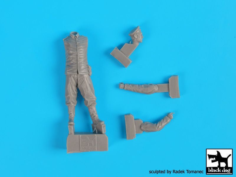 1:32 German mechanic N°2