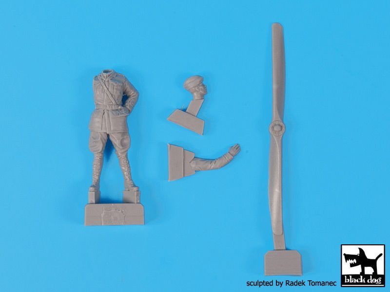 1:32 RFC Fighter pilots set