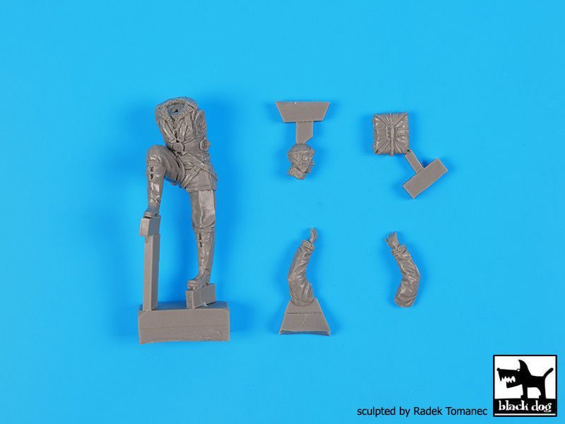 1:32 RAF fighter pilot 1940-45 N °7