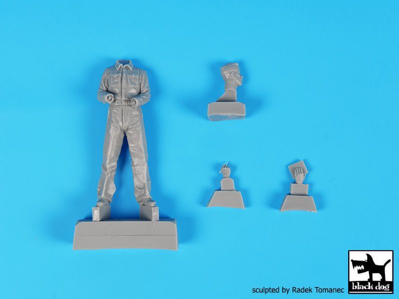 1:32 US NAVY mechanic personnel 1941-45 N°1