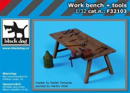 1:32 Work bench + tools