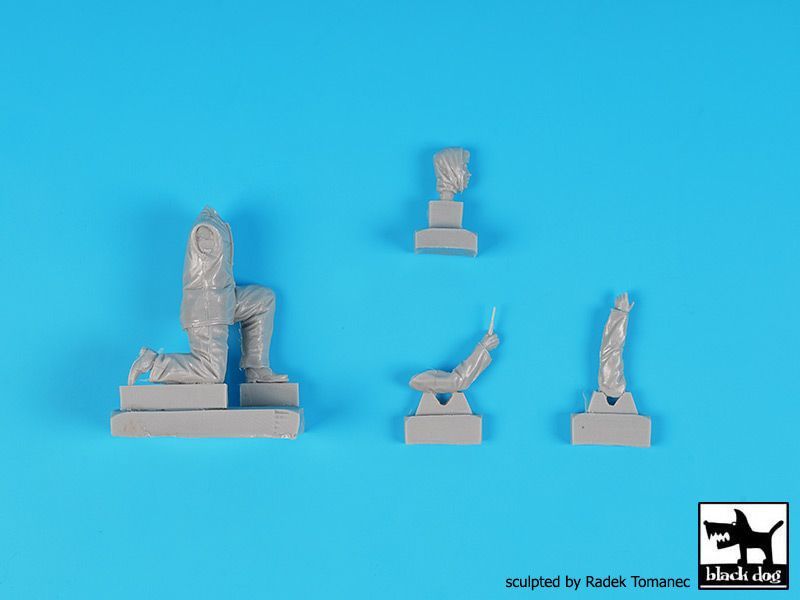 1:32 RAF mechanics personnel 1940-45 set N°2