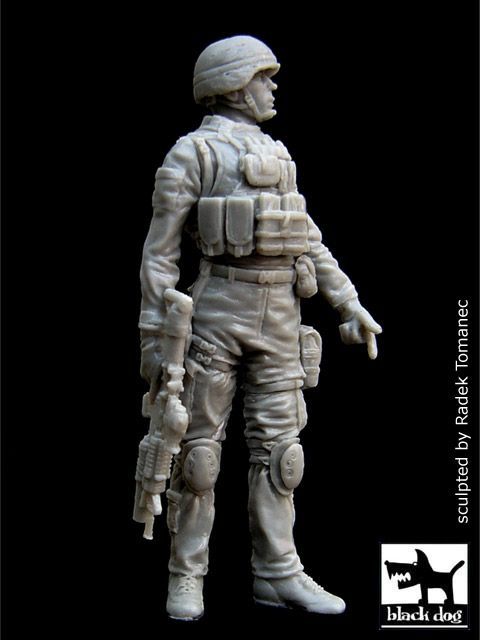 1:35 US soldier in Iraq