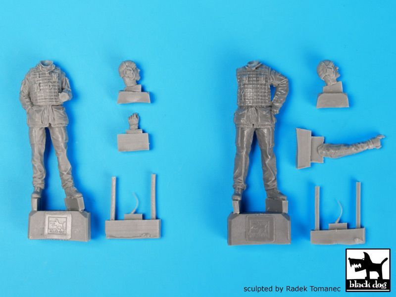 1:35 German army tank crew in Afghaistan