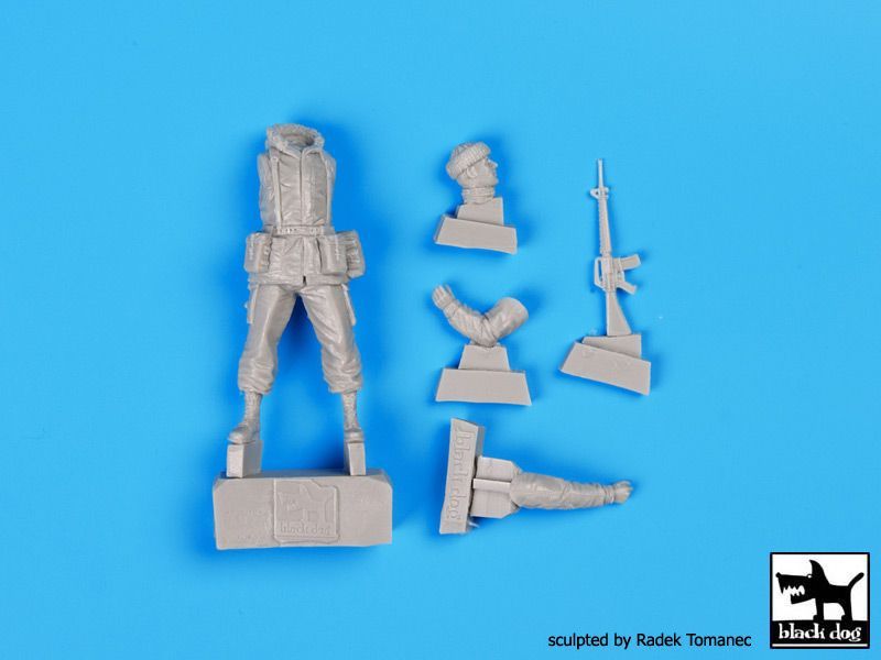 1:35 35 British Marines Falklands 1982 N°3