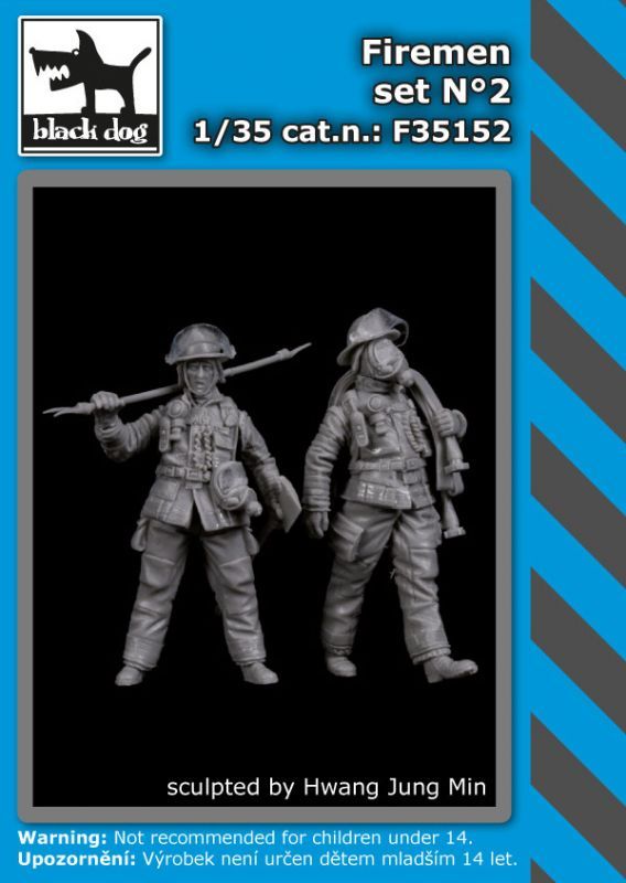 1:35 Firemen set N°2