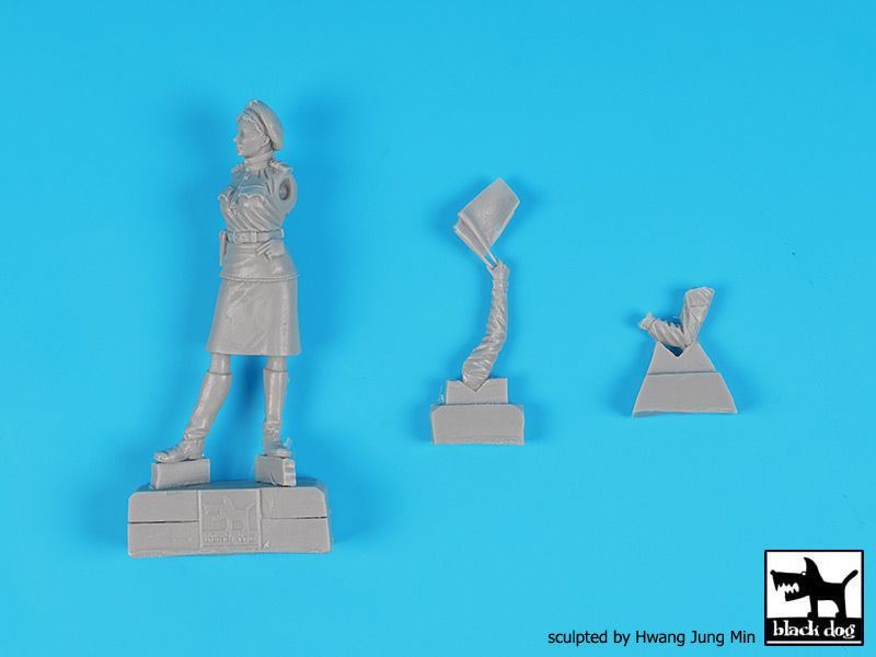 1:35 Russian woman trafic control