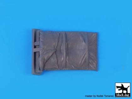 1:35 Sd,Kfz 251 /9 Ausf.D Canvas