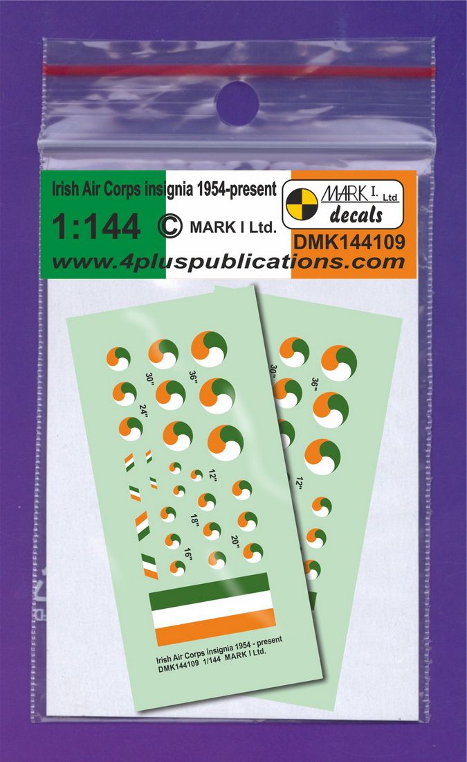 1:144 Irish Air Corps insignia (1954-present) - 2 sets