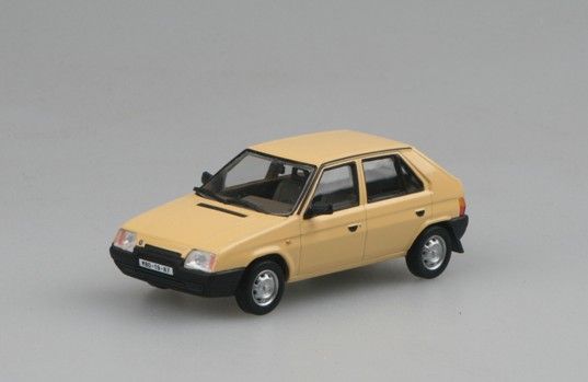 1:43 Škoda Favorit 136L (1987)