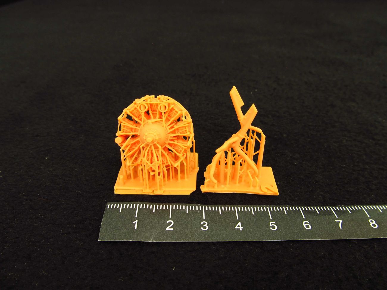 1:48 Arado Ar-196 Engine