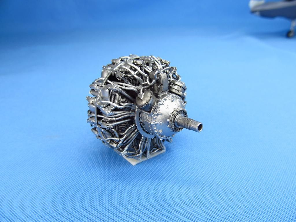 1:32 Pratt & Whitney R-2800 late