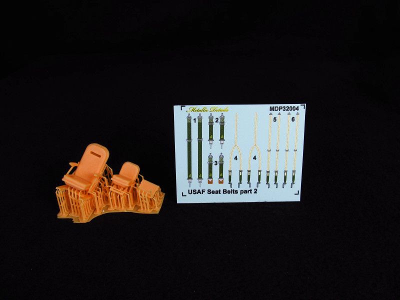 1:32 B-26 Marauder. Seats