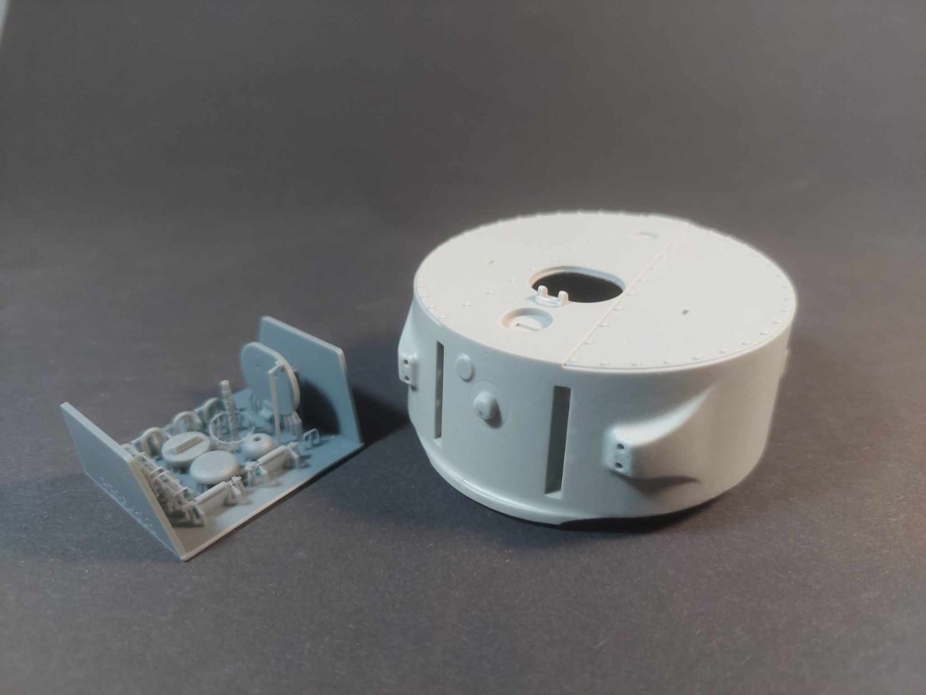 1:35 M4 “Sherman” CDL turret