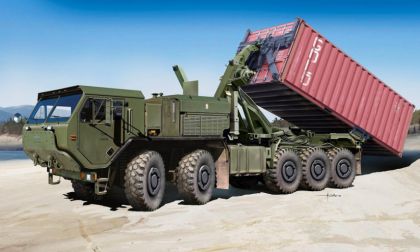 1:35 LVSR MKR18 Cargo