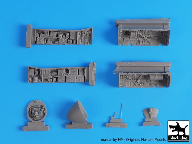1:32 A-7 Corsair II radar+electronics+wheel bays