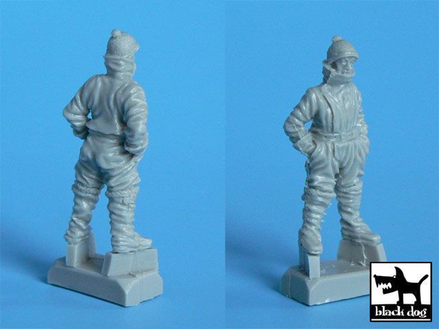 1:48 German pilot winter WW I