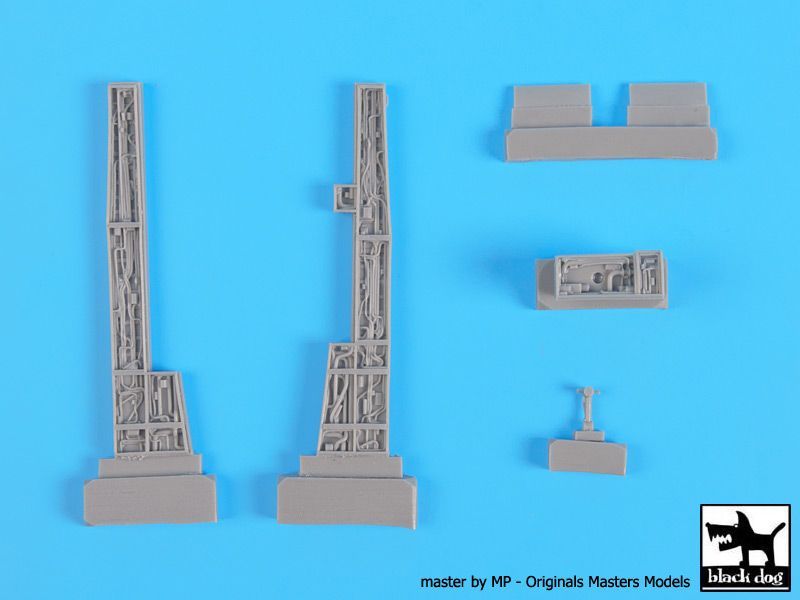 1:48 F4J Phantom side electronics