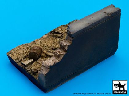 1:35 Iraq street base