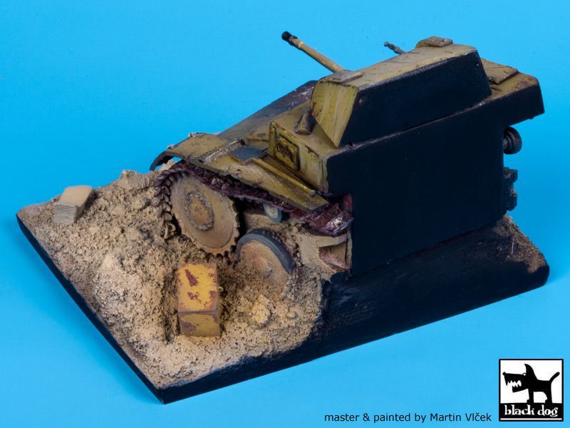 1:35 Destroyed Pz.Kpfw II base