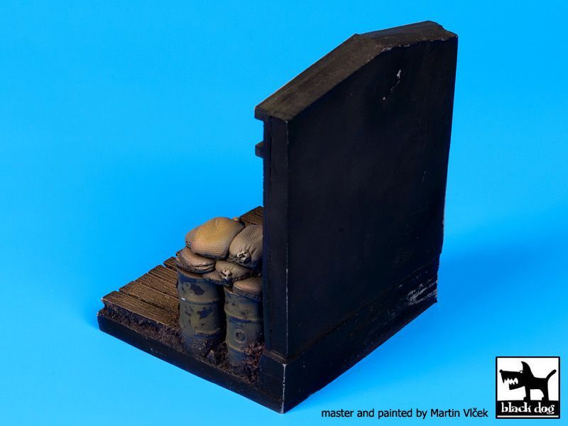 1:35 US Vietnam base