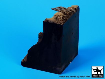 1:35 Trench entrance WW I base