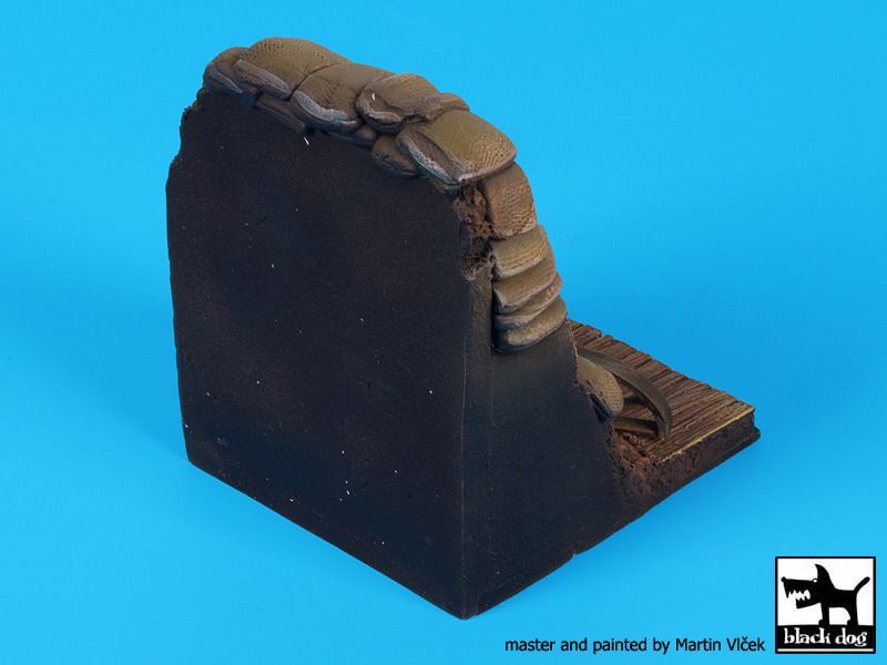 1:35 Trench entrance WW I base